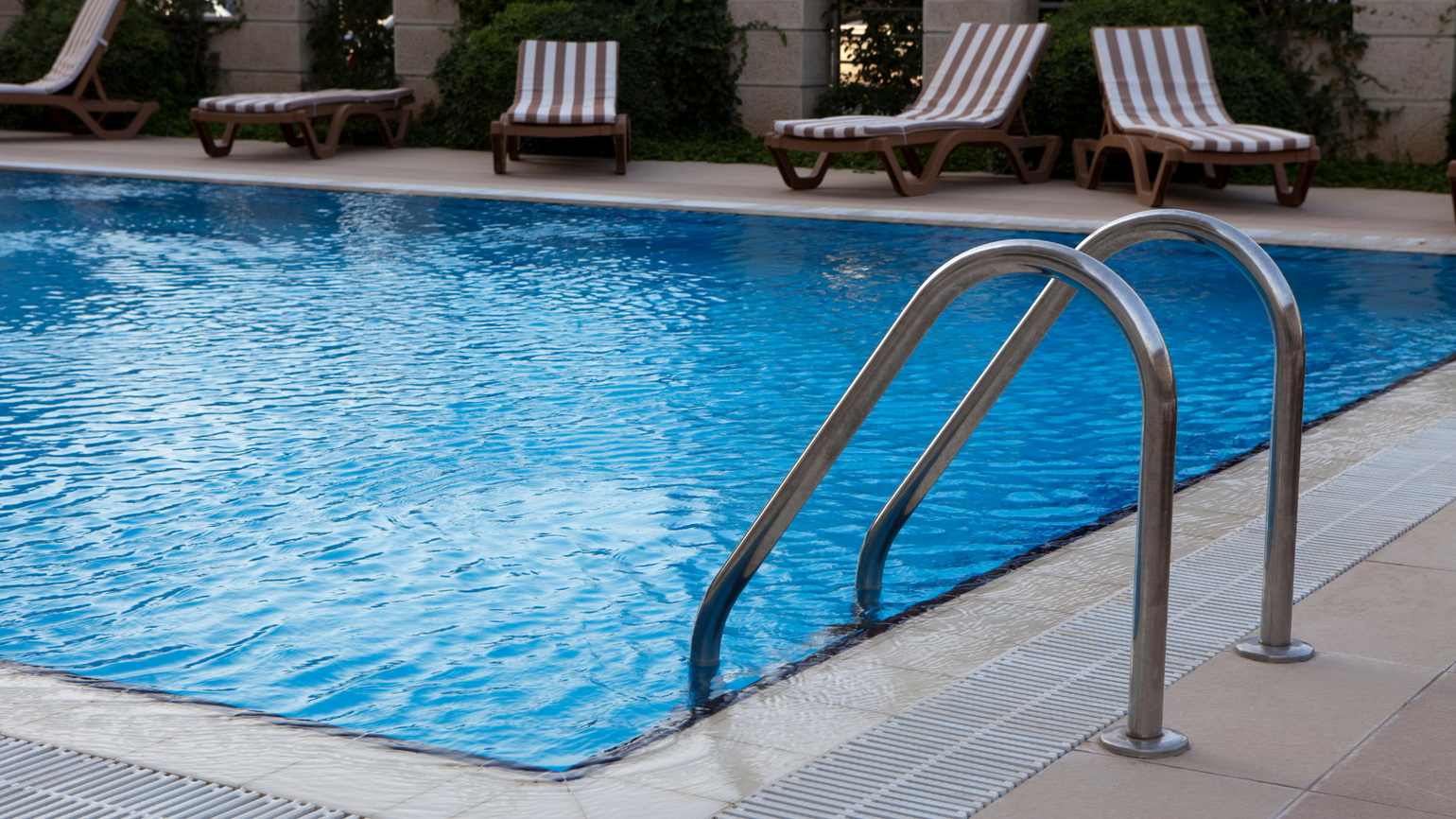NSW Pool CPR Sign Requirements Explained – Pool Signs Australia