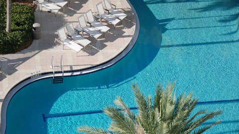 What Information Must Be on Pool Safety Signs?