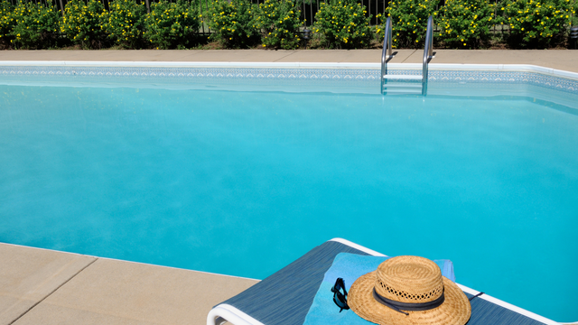 How to Install a CPR Pool Sign Correctly – Pool Signs Australia