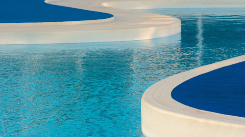 Not All Pool Signs Are Created Equal: A Guide to Durable Materials for the Australian Climate
